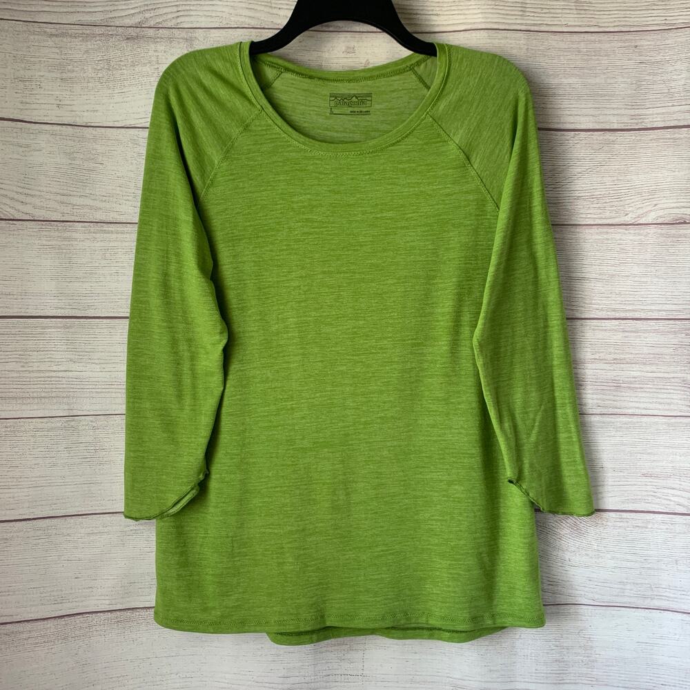 Patagonia Lime Green Shirt Lightweight 3/4 Tapered Sleeves Size Large